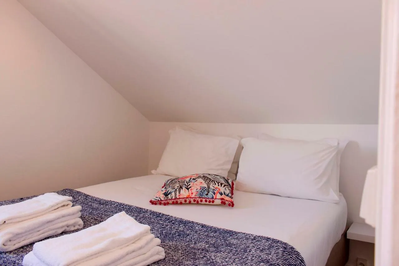 Apartment Like Home By Madrabica Lisbon